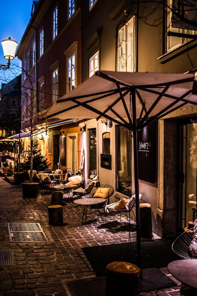 Vander Urbani - A Member Of Design Hotel 4*